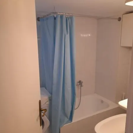 度假居 Square Petalídhion