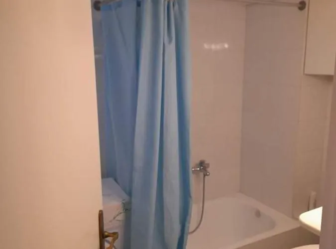 Semesterbostad Square Petalídhion